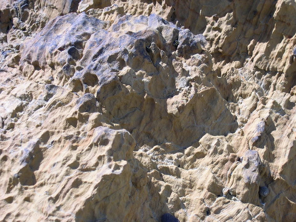 Brown rock stones