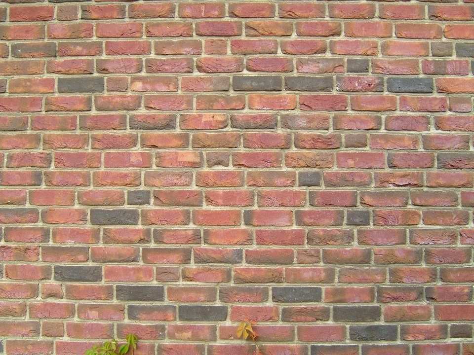 Brick red structure