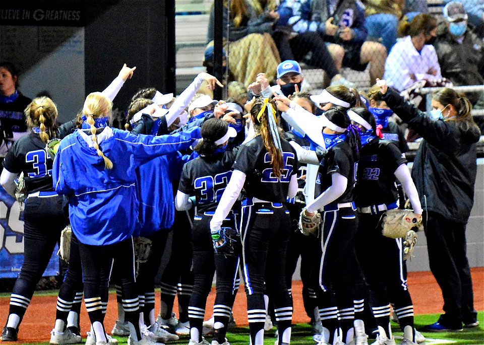 G town vs. Glenn