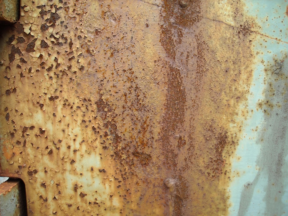 Metal rust structure