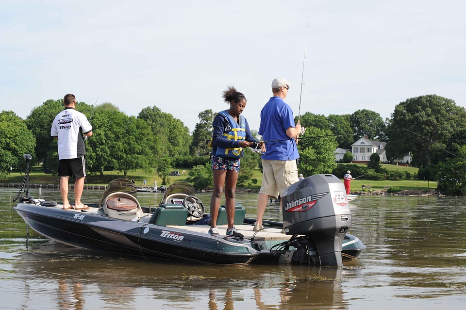 Boot fishery speed
