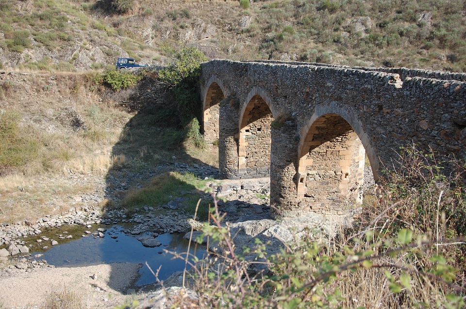 Roman bridge algoso historic preservation