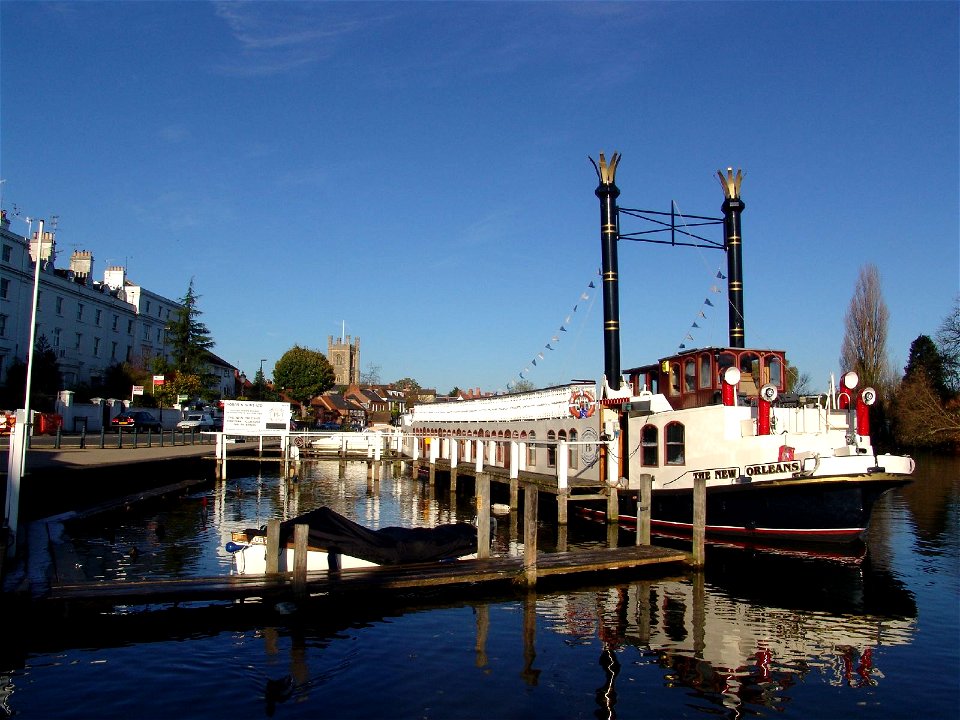 Henley 10