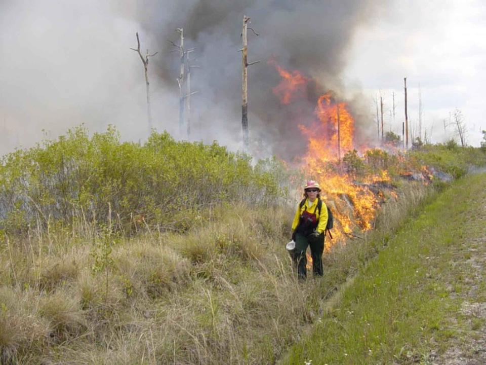 Burn dependent firefighter