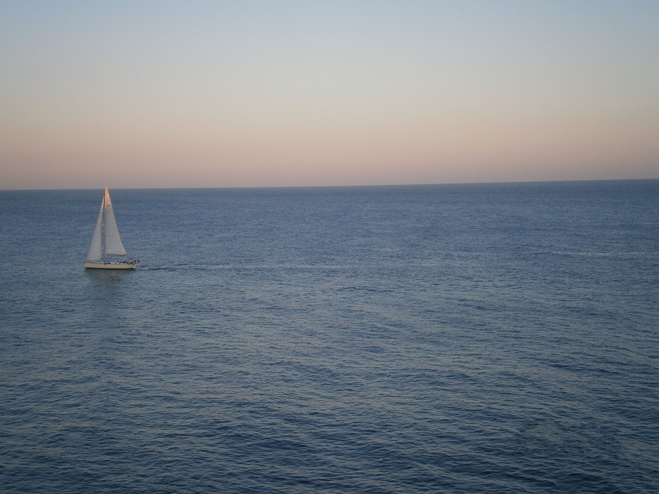 Sailing ocean sea