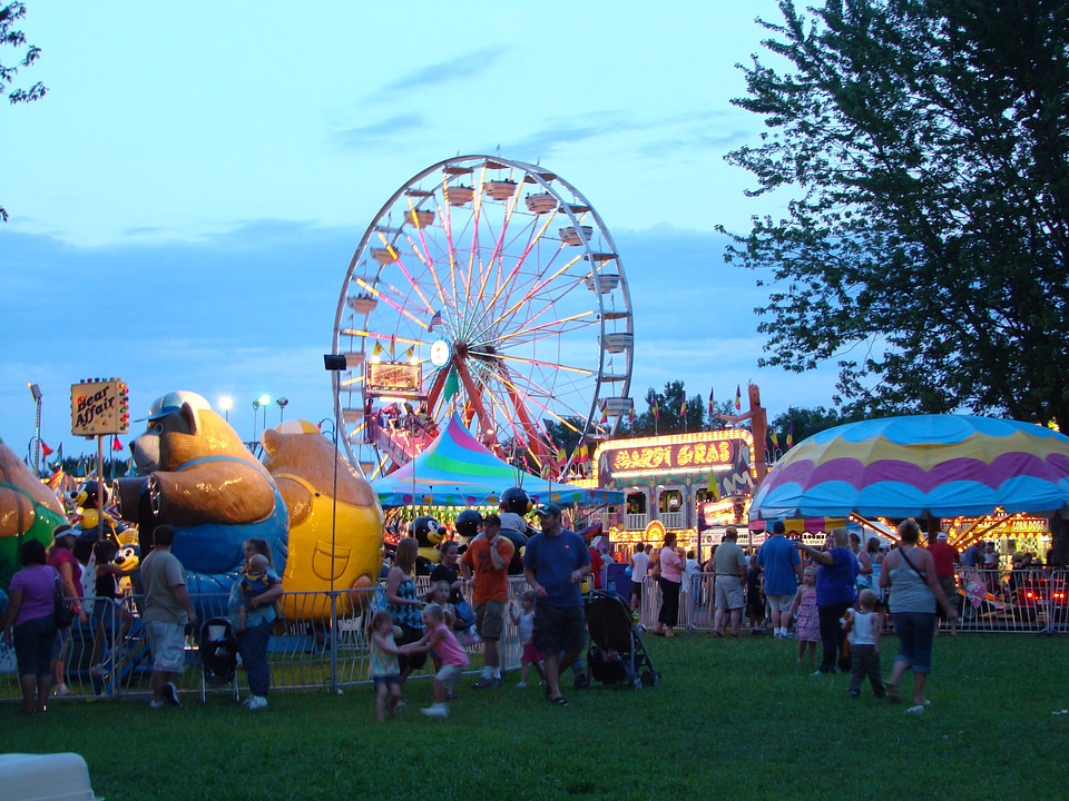 Carnival wheel 