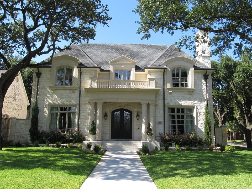 Estate residential residence