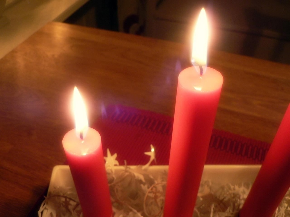 Christmas fire red