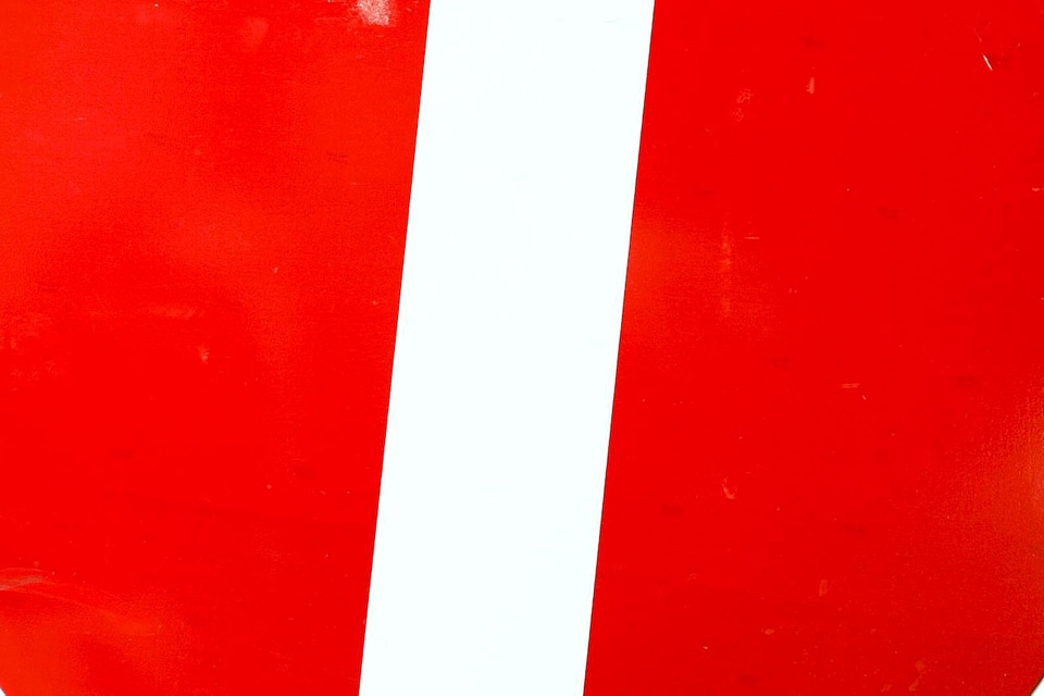 Red white 