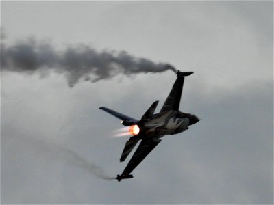 BAF F-16 photo