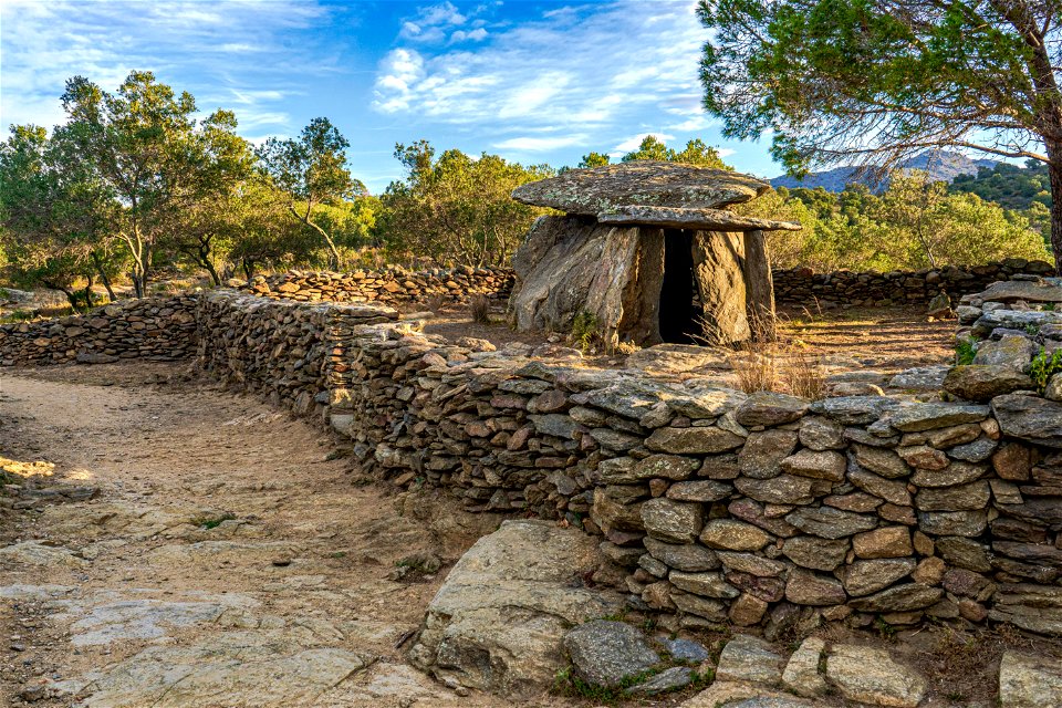 04-05-2023 Dolmen de La Creu d'en Cobertella