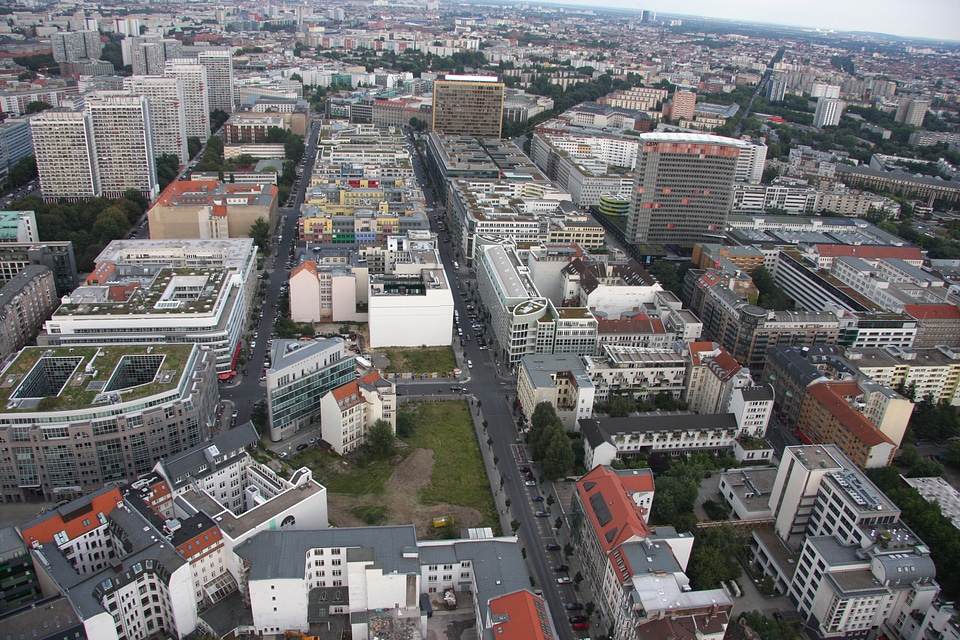 Rudi dutschke strasse kochstraße room street