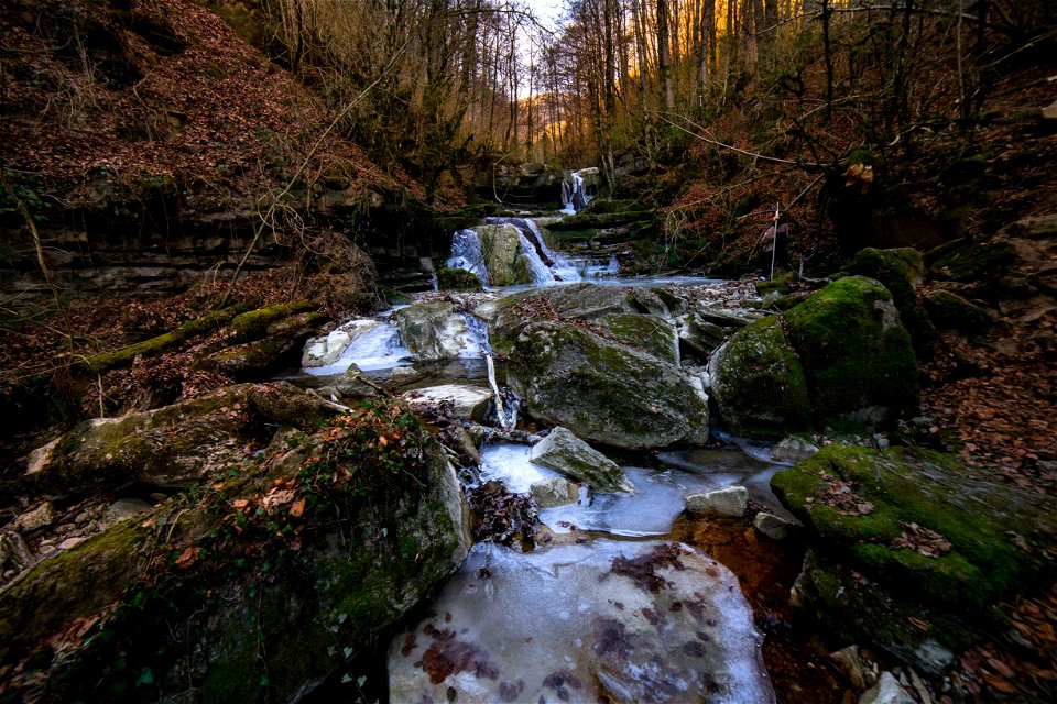 01-02-2022 Torrent de La Masica Glaçat