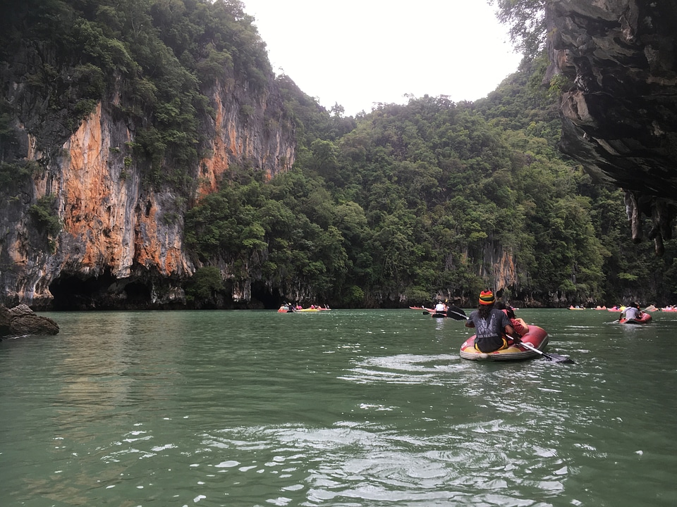 Koh Phi Phi Boat Tour in Phuket Thailand