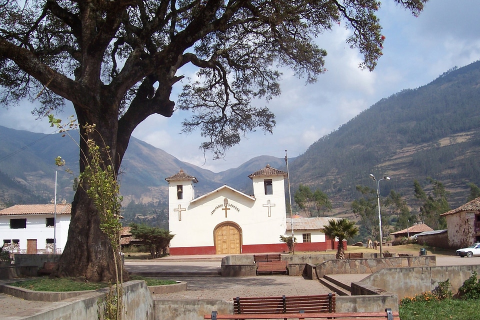 Mountains religion spanish