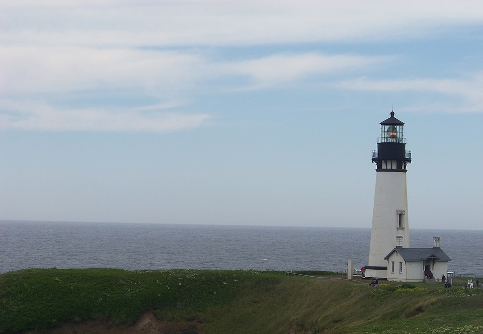 Lighthouse Yaquina Bay Oregon