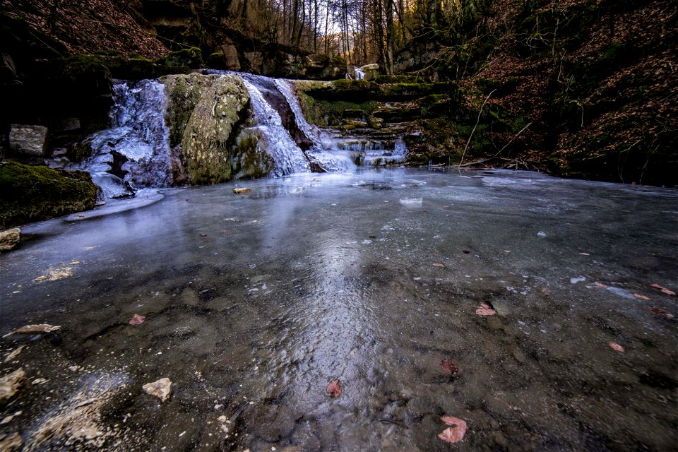 01-02-2022 Torrent de La Masica Glaçat