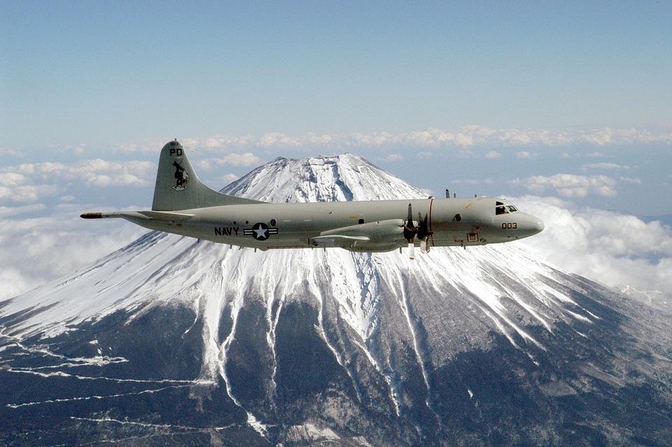AP-3C Orion Mountain Fuji