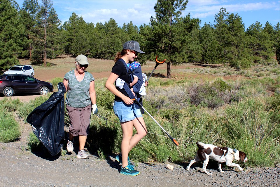 Mt Taylor RD Cleanup Event