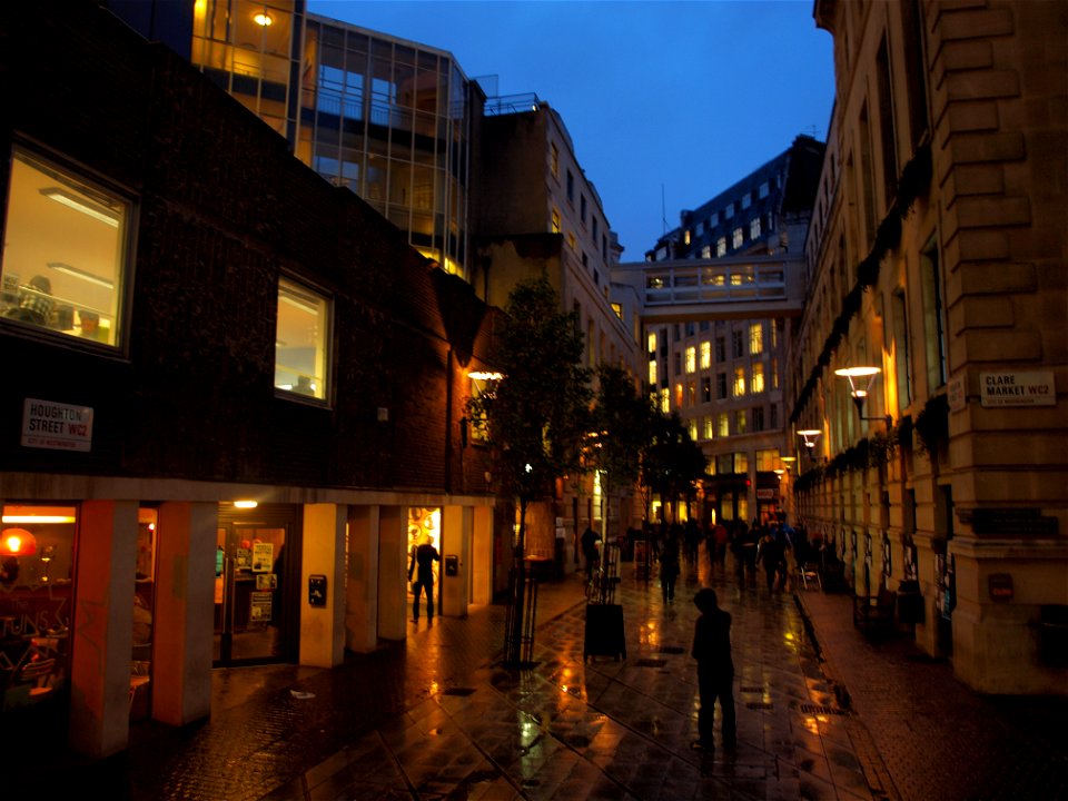 Houghton Street - London School of Economics