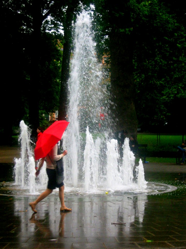 Russell Square - Fountain