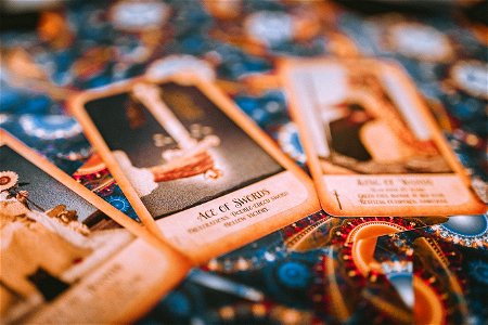 tarot (8 of 137)