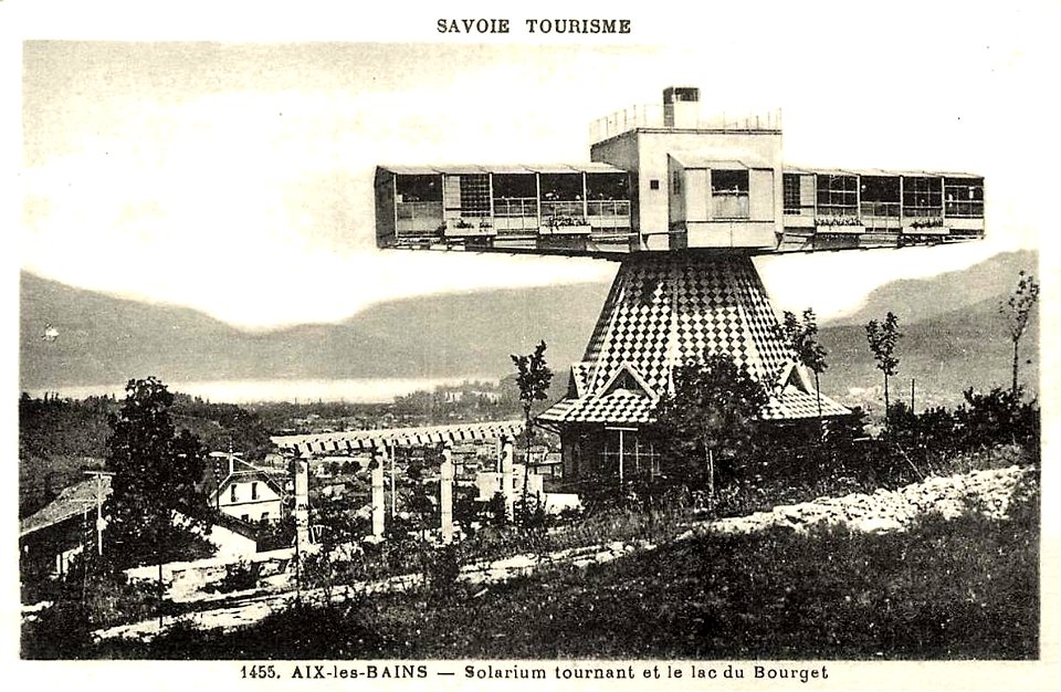 Aix-les-Bains.Solarium tournant.Lac du Bourget