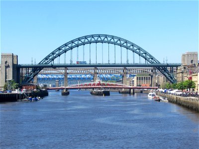 Tyne Bridge photo