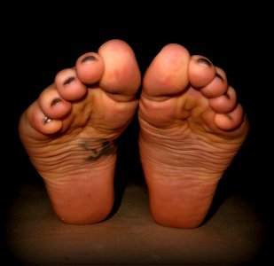 male feet photo