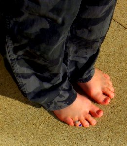 male bare feet photo