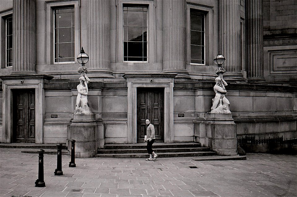 St George's Hall photo