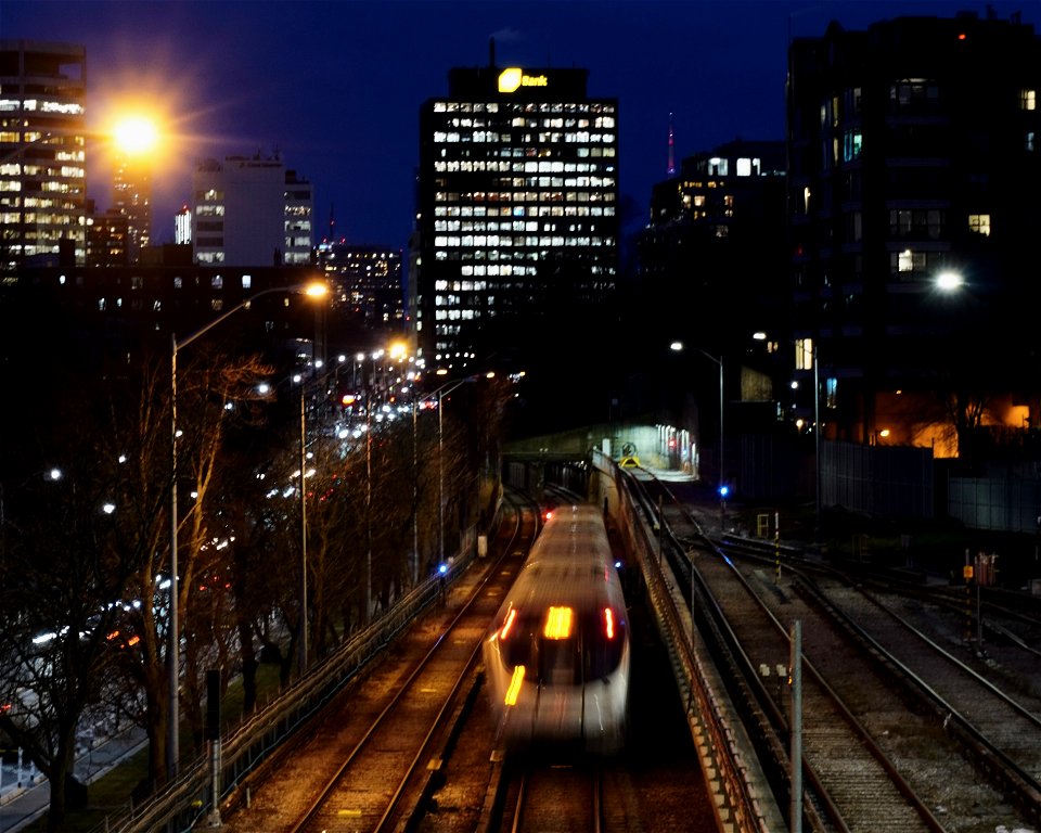 TR Departing Davisville.