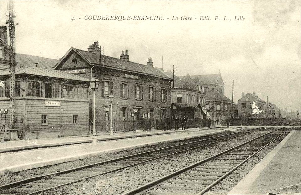 Coudekerque-Branche.La gare, les quais