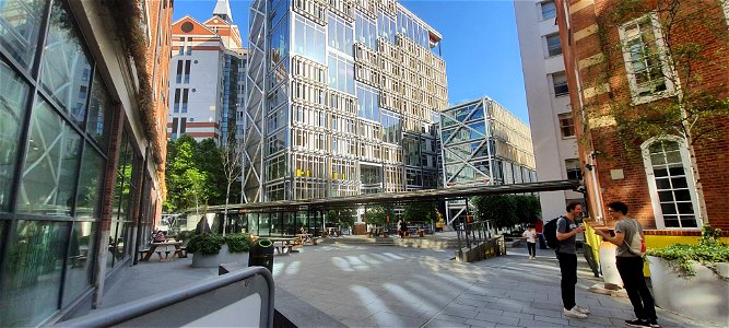 LSE Library photo