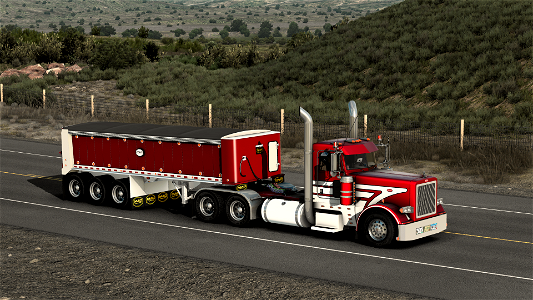 Pete 379 day cab CAT C15 550 Hp/ MAC dump