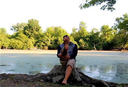 Barefoot Timi
