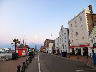 Poole at dawn photo