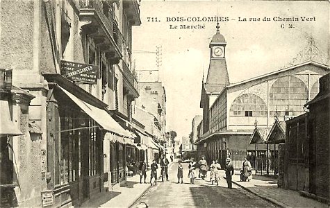Bois-Colombes.Rue du Chemin-Vert et marché