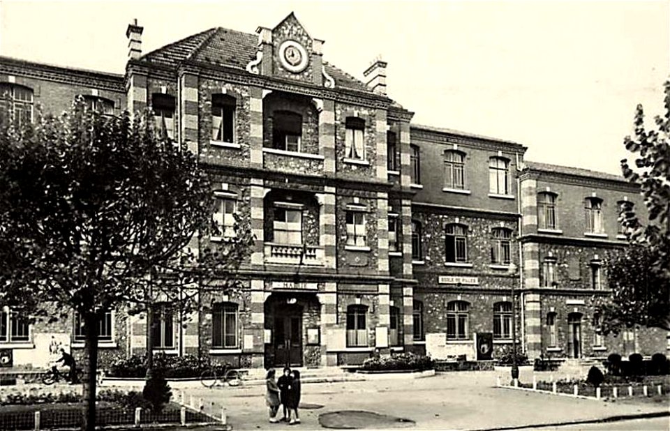 Fresnes (Val-de-Marne).Hôtel de ville