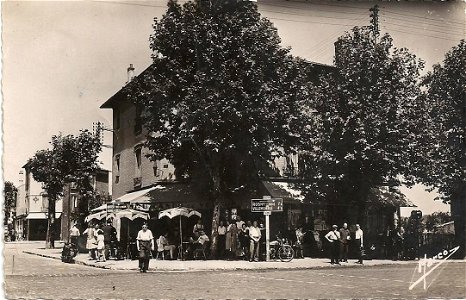Fontenay-sous-Bois.Avenue Victor-Hugo