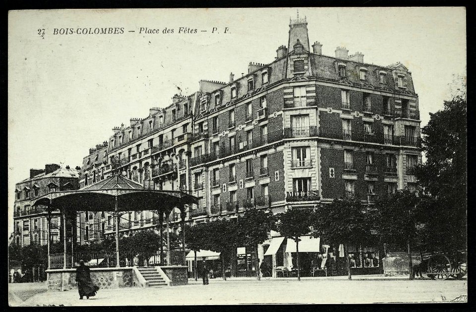 Bois-Colombes.Place des Fêtes
