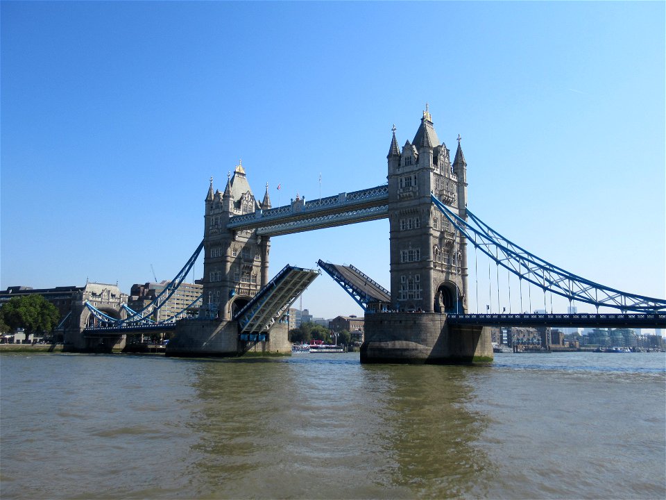 Tower Bridge photo