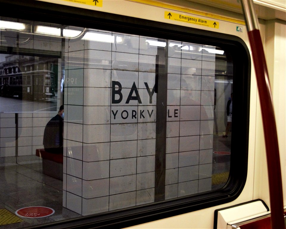 TTC Line1 TR in Bay Lower.