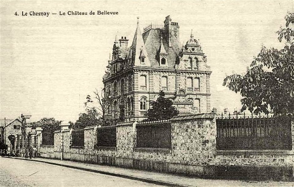 Le Chesnay.Château de Bellevue