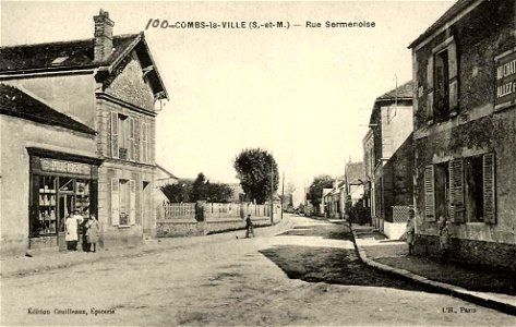 Combs-la-Ville.Rue Sermonoise