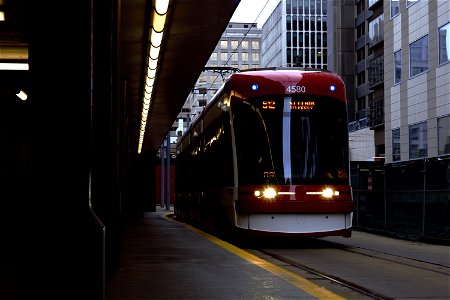 TTC 512 Streetcar 4580 idle at St.Clair. photo