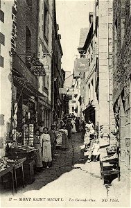 Le Mont-Saint-Michel.La Grande-Rue