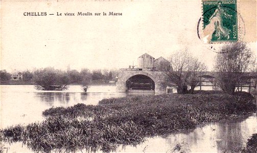 Chelles (Seine-et-Marne).Vieux moulin sur la Marne