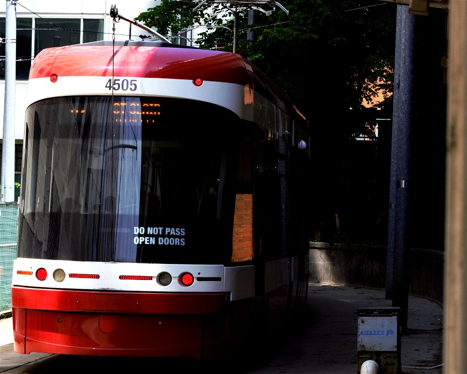 TTC 512 Streetcar 4505 departing St.Clair.
