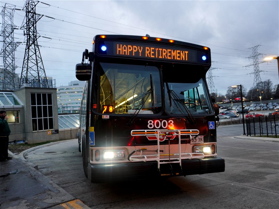 OG Airport bus at Kipling.